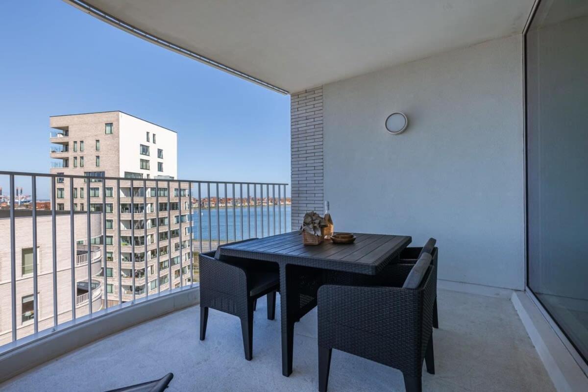 Huswell - Bright Apartment With Seaview 布列登 外观 照片