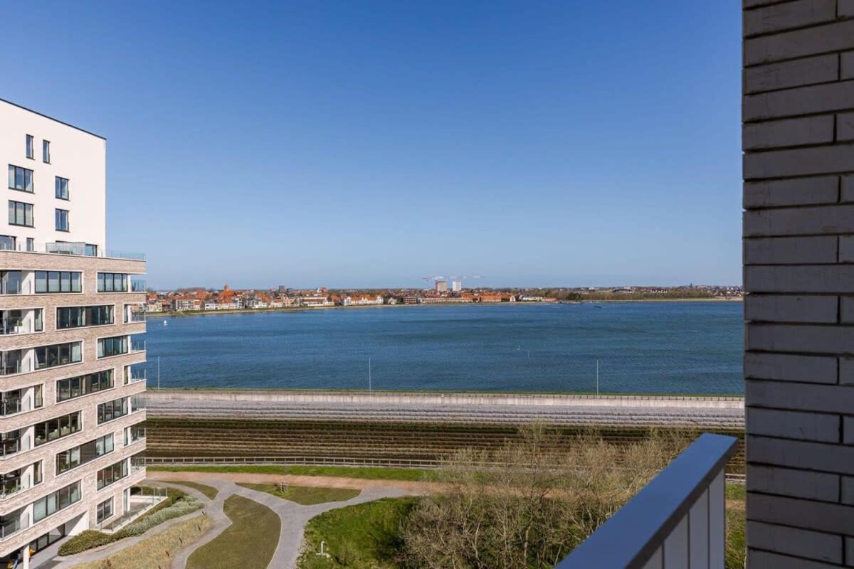 Huswell - Bright Apartment With Seaview 布列登 外观 照片