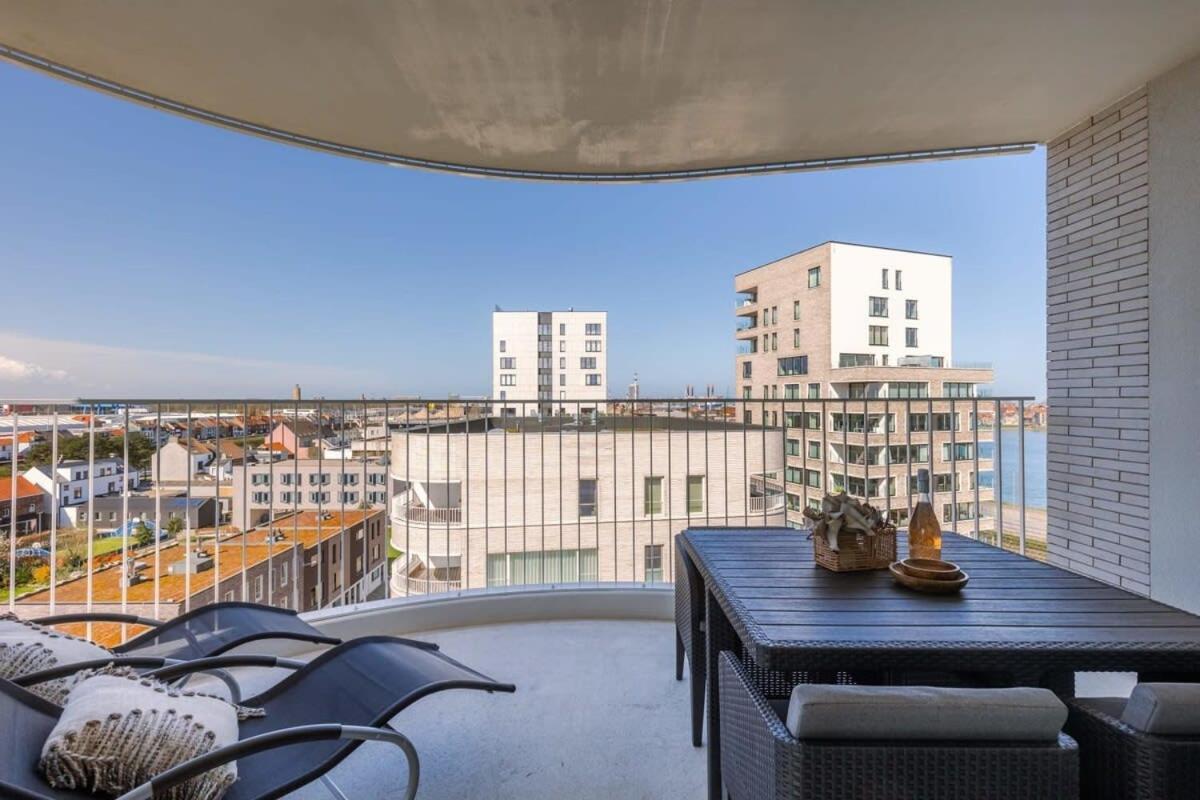 Huswell - Bright Apartment With Seaview 布列登 外观 照片